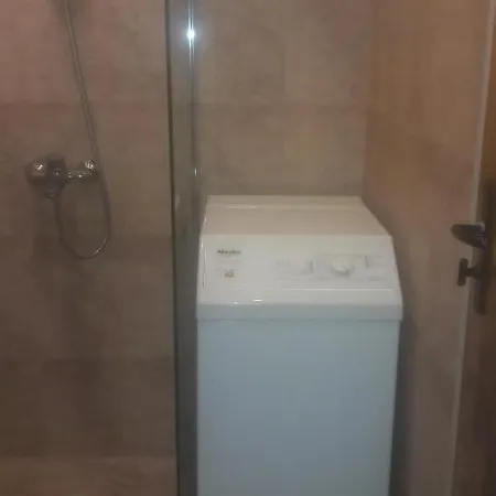 Apartment Slavea Flat Near To The Medical Univeristy